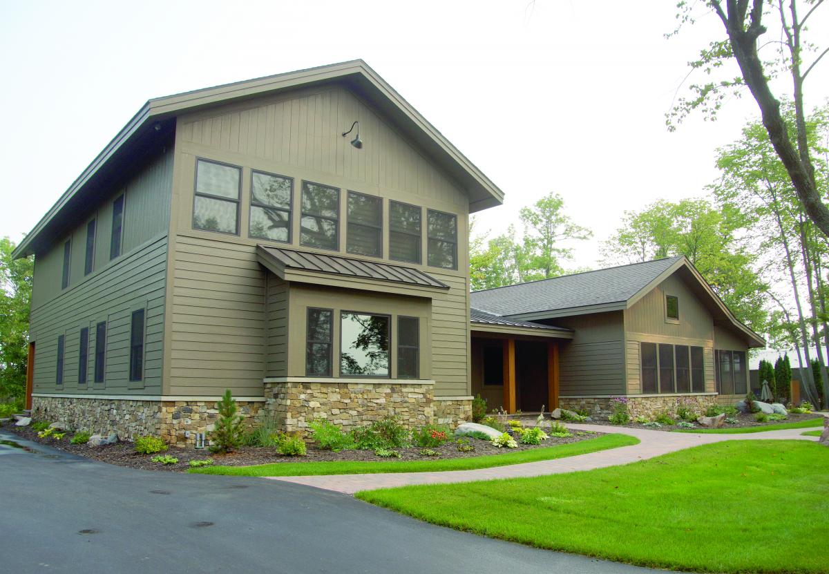 Lakeside Family Cabin Ext_0387