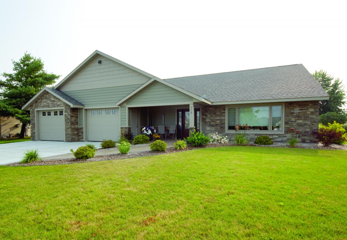 Bemidji Home Ext_9783